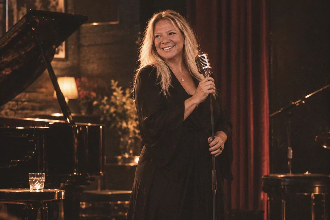 Ebru Aydın’dan İstanbul gecelerine müzik dolu yeni soluk