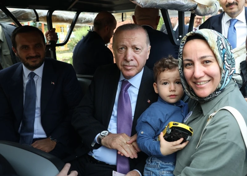 Cumhurbaşkanı Erdoğan, AileFest alanını ziyaret etti